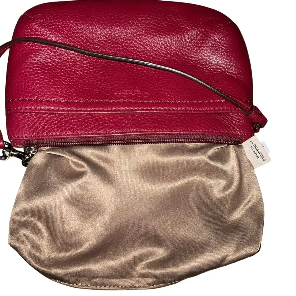 Coach Vintage Burgundy Pebbled Leather Park Medium Wristlet Wallet F51683 EUC